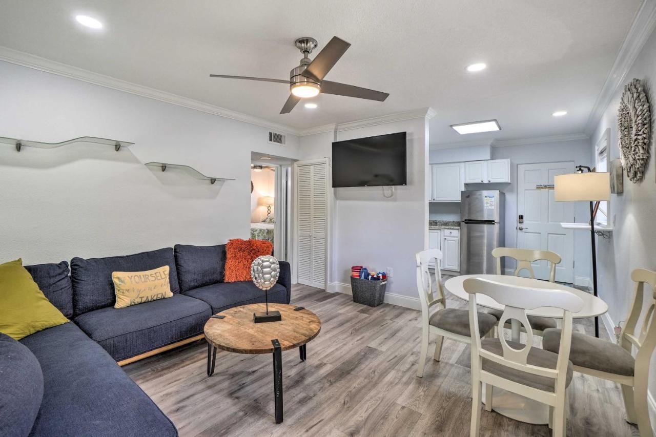 Indian Rocks Beach Retreat, Walk To Beaches! 클리어워터 비치 외부 사진
